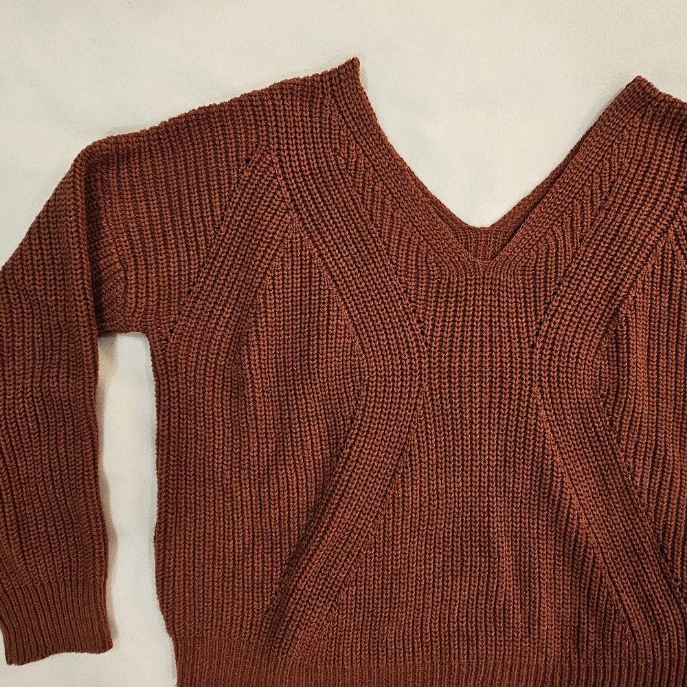 Cozy Cotton Blend V Neck Sweater in Terracotta